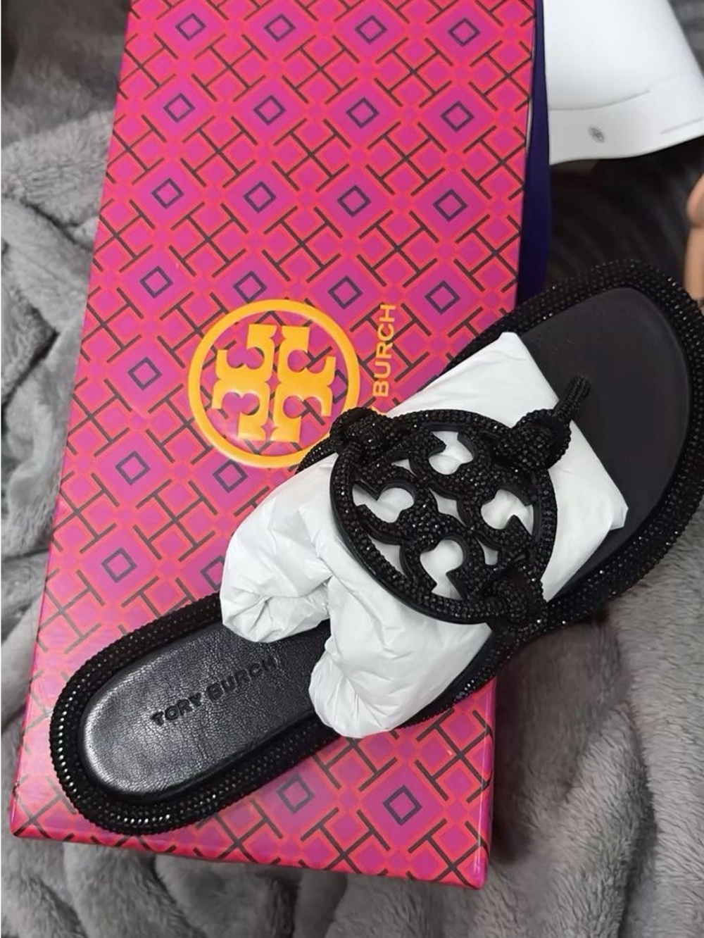 Women Accessories Subcategory Identification